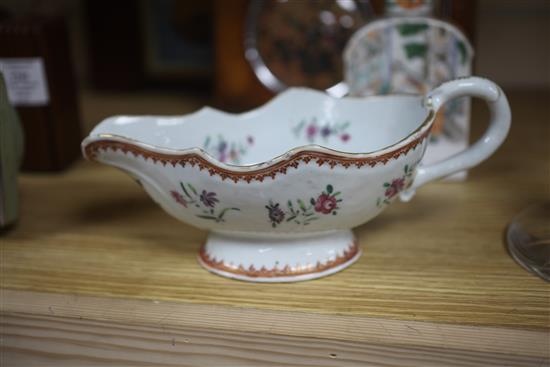 A Chinese export sauce tureen and a tea caddy